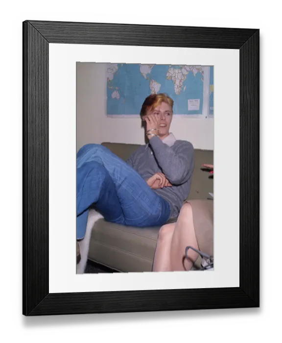 Framed Print : Bowie On Good Morning America Framed Print : Bowie On Good Morning America