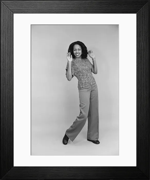 Framed Print : Yolanda Toussaint - Soul Train Dancer