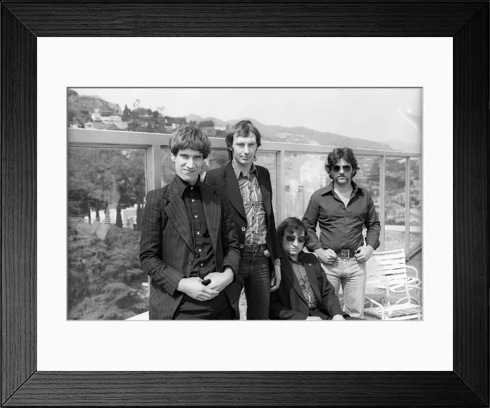 Framed Print : Dr Feelgood Live Framed Print : Dr Feelgood Live