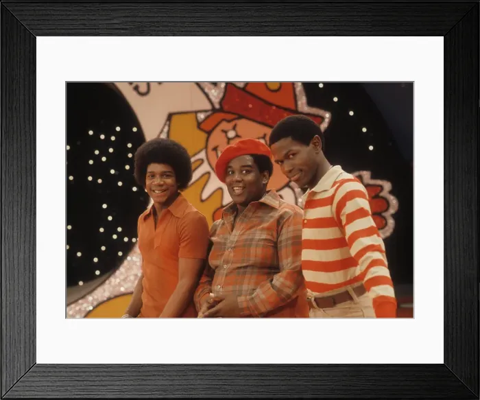 Framed Print : What's Happening!!