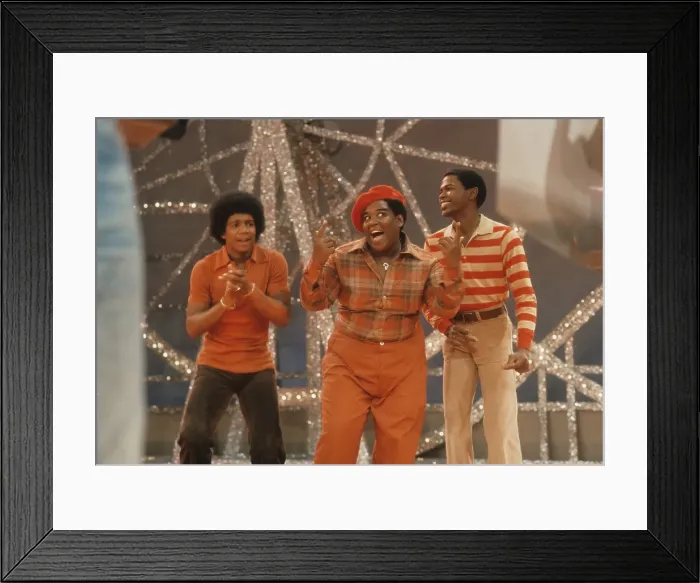 Framed Print : What's Happening!! Framed Print : What's Happening!!