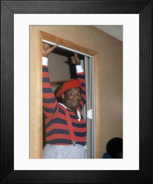 Framed Print : What's Happening!! Framed Print : What's Happening!!