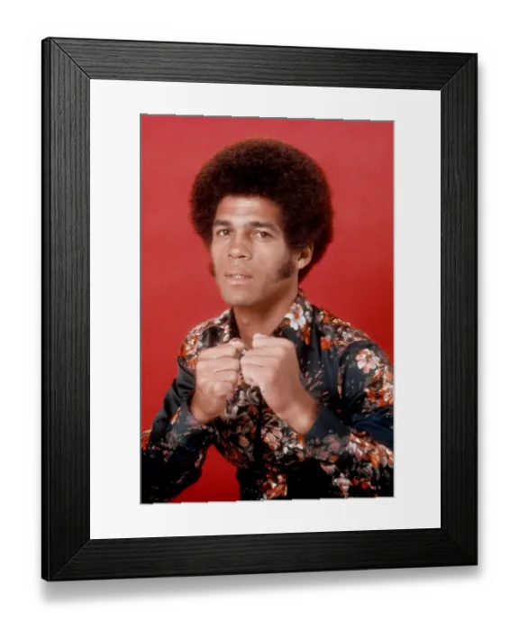 Framed Print : Jim Kelly Portrait Session