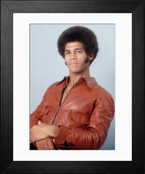 Framed Print : Jim Kelly Portrait Session
