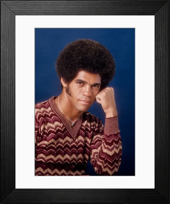 Framed Print : Jim Kelly Portrait Session