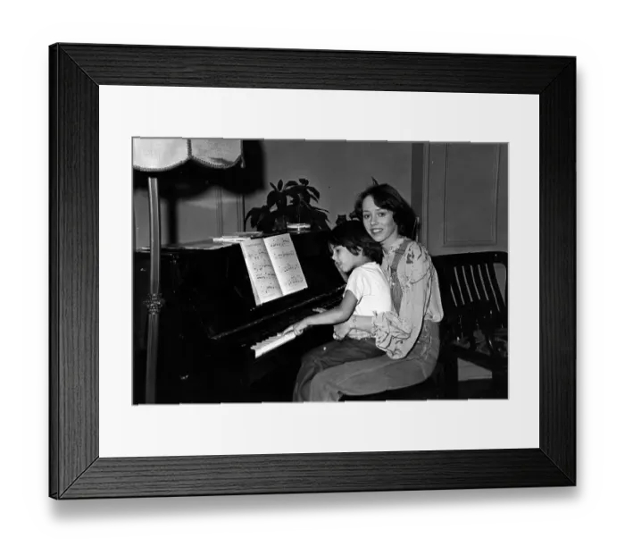 Framed Print : Mackenzie Portrait Session At Home Framed Print : Mackenzie Portrait Session At Home