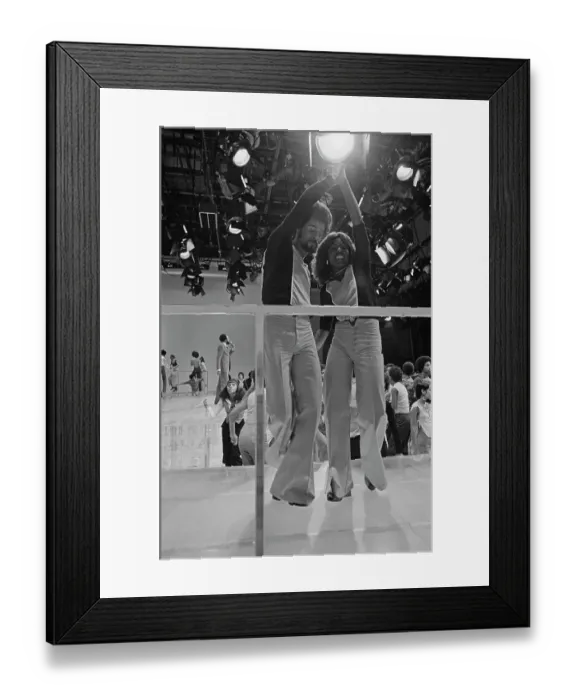 Framed Print : Soul Train On Set Framed Print : Soul Train On Set