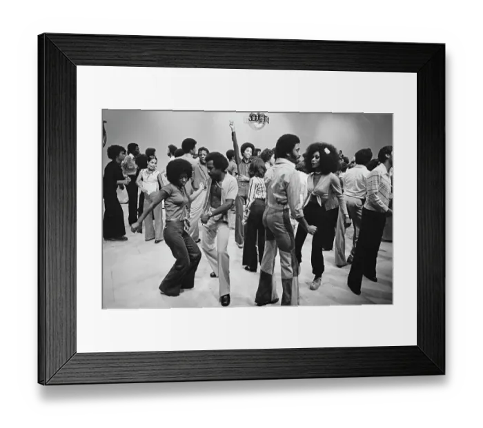 Framed Print : Soul Train On Set Aired 8th Jan 1977 Framed Print : Soul Train On Set Aired 8th Jan 1977