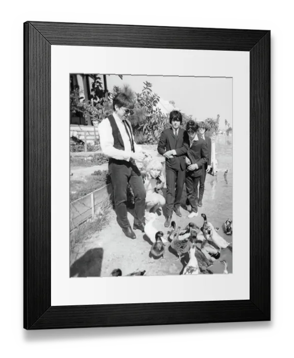Framed Print : Blondie Portrait Session On The Venice Canals