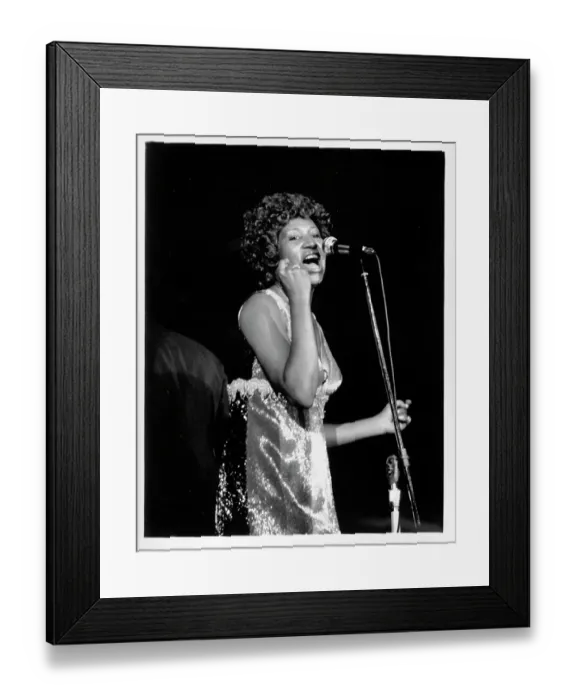 Framed Print : Queen Of Soul Performing