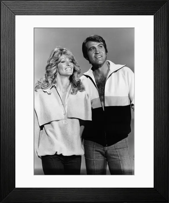 Framed Print : Farrah Fawcett And Lee Majors Framed Print : Farrah Fawcett And Lee Majors