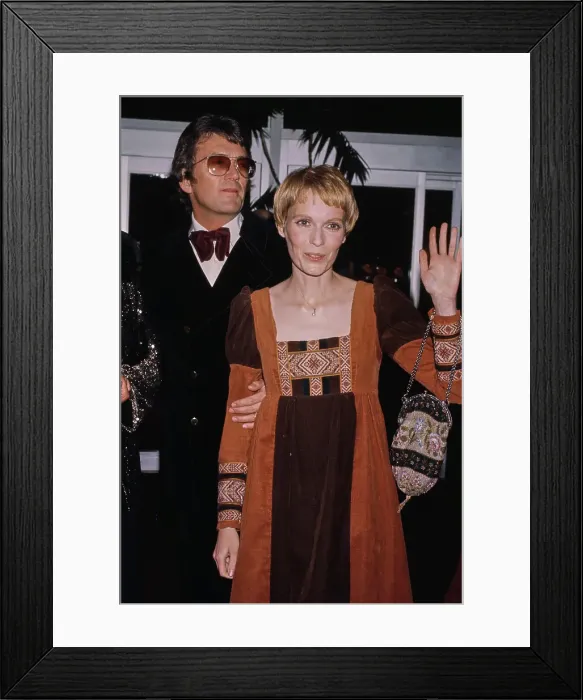 Framed Print : 5th Annual American Film Institute Lifetime Achievement Awards Framed Print : 5th Annual American Film Institute Lifetime Achievement Awards
