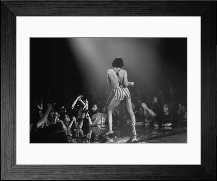 Framed Print : Queen Play The Forum, Inglewood, 1977