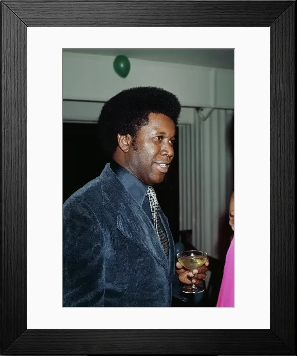 Framed Print : Aretha Franklin's 35th Birthday Party Framed Print : Aretha Franklin's 35th Birthday Party