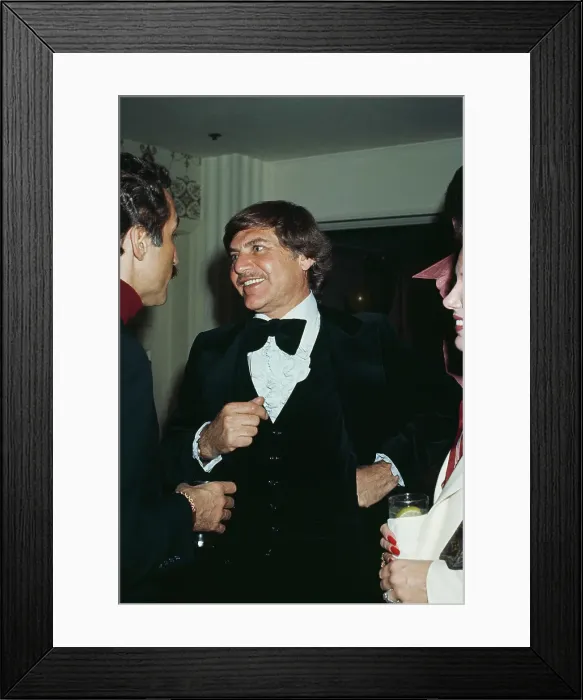 Framed Print : Aretha Franklin's 35th Birthday Party Framed Print : Aretha Franklin's 35th Birthday Party