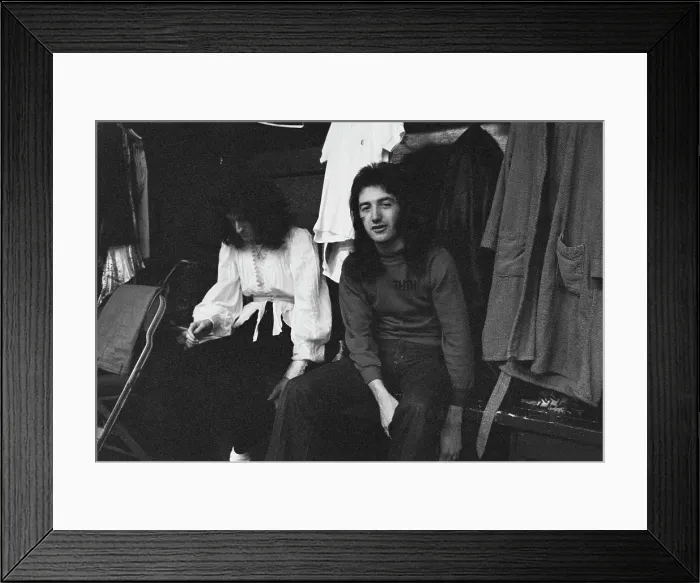 Framed Print : Queen Play The Forum, Inglewood, 1977 Framed Print : Queen Play The Forum, Inglewood, 1977