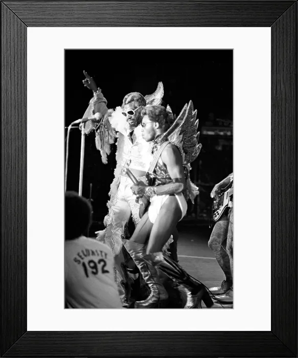 Framed Print : Parliament-Funkadelic At The LA Coliseum Framed Print : Parliament-Funkadelic At The LA Coliseum
