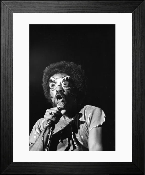 Framed Print : Parliament Singer Performing