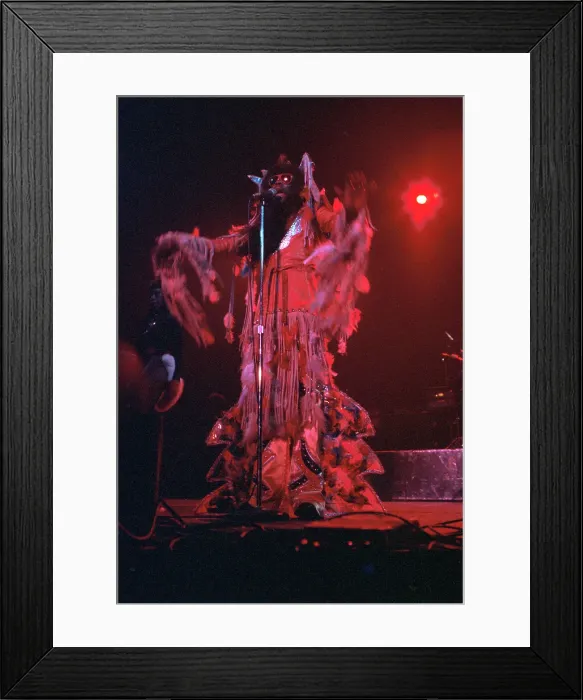 Framed Print : Parliament Performing At The LA Coliseum