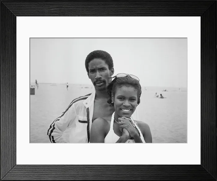 Framed Print : Soul Train Dancers (Right On! Magazine)