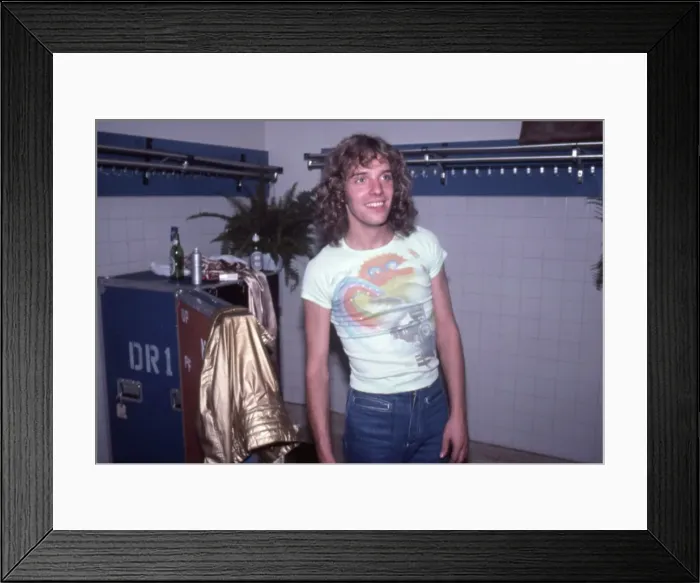 Framed Print : Peter Frampton Backstage Framed Print : Peter Frampton Backstage