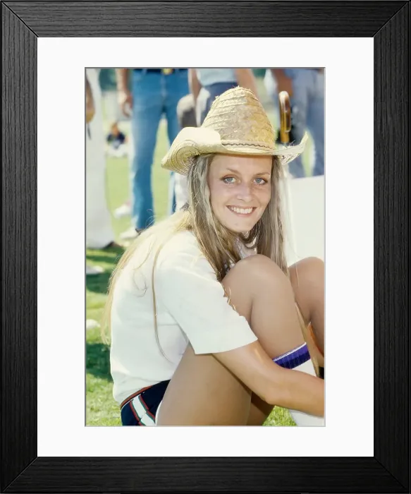 Framed Print : U.S. Against the World Framed Print : U.S. Against the World
