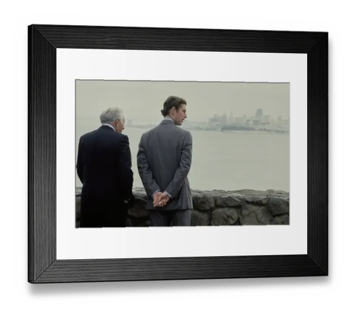 Framed Print : Prince Charles Admires Landscape In San Francsico Framed Print : Prince Charles Admires Landscape In San Francsico