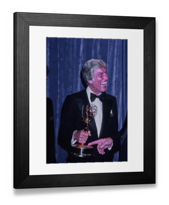 Framed Print : 29th Primetime Emmy Awards - Press Room Framed Print : 29th Primetime Emmy Awards - Press Room