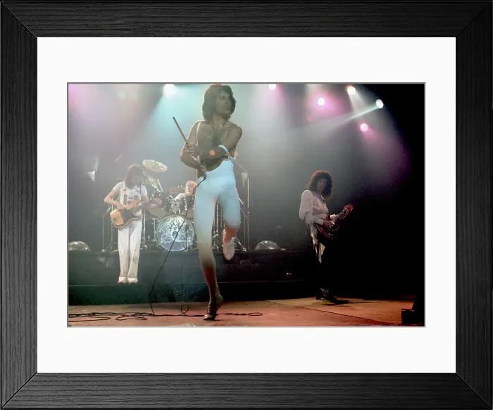 Framed Print : Queen Performing in LA