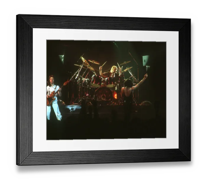 Framed Print : Photo of Queen Framed Print : Photo of Queen