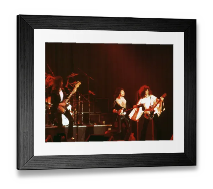 Framed Print : Photo of Queen Framed Print : Photo of Queen
