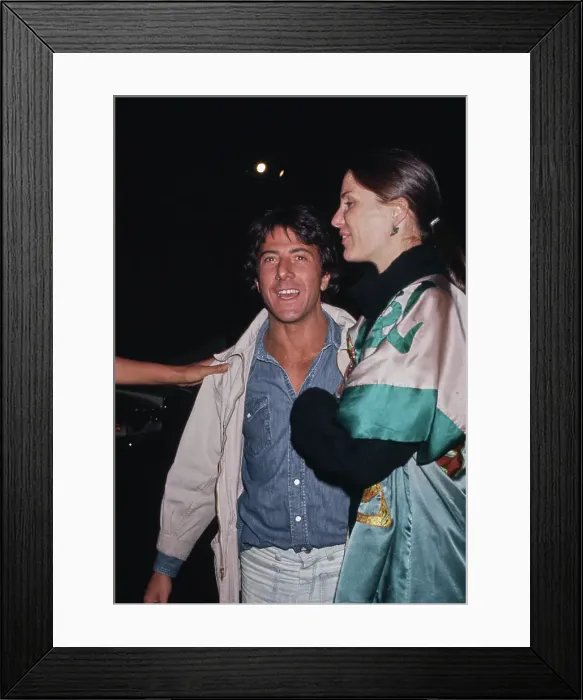 Framed Print : Dustin Hoffman & Anne Byrne Framed Print : Dustin Hoffman & Anne Byrne