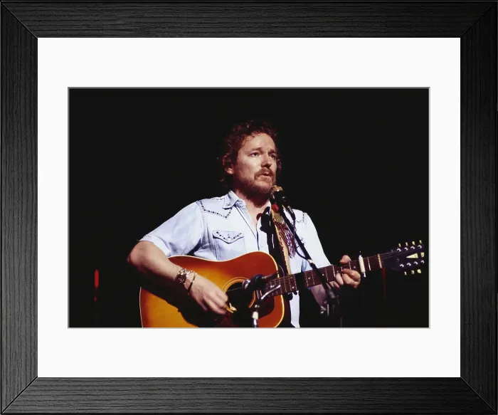 Framed Print : Gordon Lightfoot Performing Framed Print : Gordon Lightfoot Performing