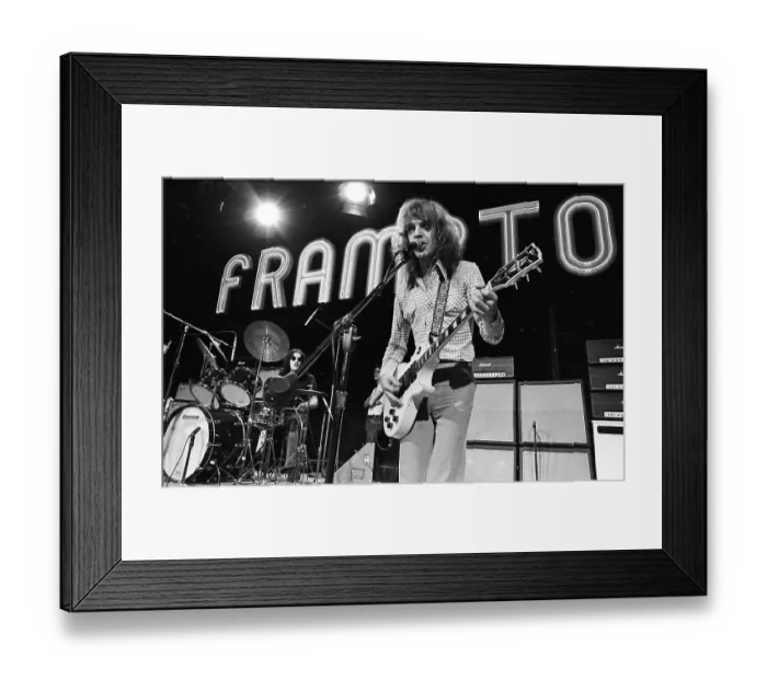 Framed Print : Photo of Peter Frampton Framed Print : Photo of Peter Frampton