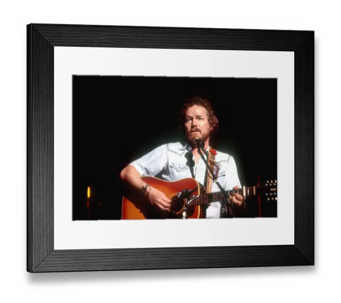 Framed Print : Gordon Lightfoot Performing Framed Print : Gordon Lightfoot Performing