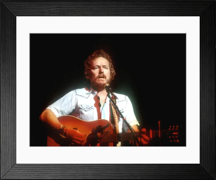 Framed Print : Gordon Lightfoot Performing Framed Print : Gordon Lightfoot Performing