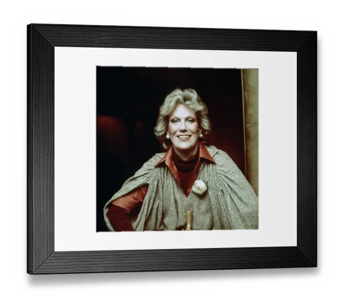 Framed Print : Photo of Dusty Springfield Framed Print : Photo of Dusty Springfield