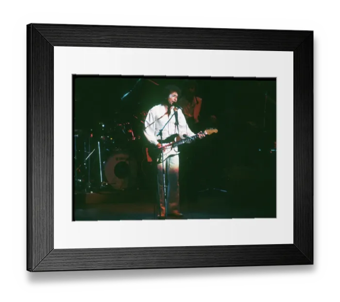 Framed Print : Bob Dylan Wears All White In 1978 Framed Print : Bob Dylan Wears All White In 1978