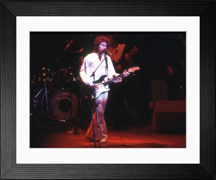 Framed Print : Dylan Perfrorming Framed Print : Dylan Perfrorming