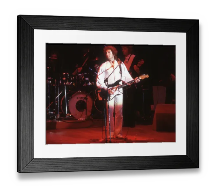 Framed Print : Bob Dylan Wears All White In 1978 Framed Print : Bob Dylan Wears All White In 1978