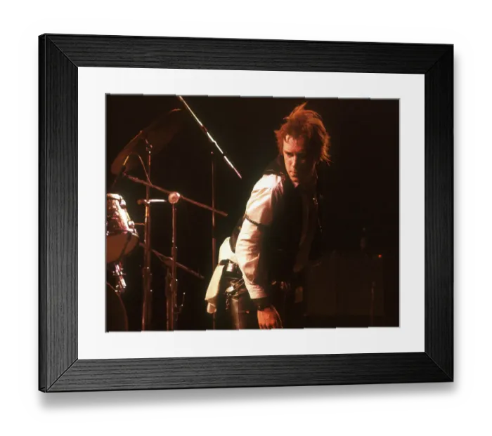 Framed Print : Johnny Rotten of The Sex Pistols