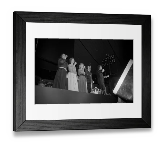 Framed Print : Johnny Cash & The Carter Sisters Performing Framed Print : Johnny Cash & The Carter Sisters Performing