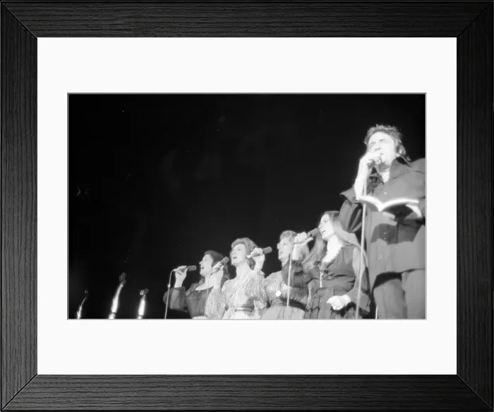 Framed Print : Johnny Cash & The Carter Sisters Performing Framed Print : Johnny Cash & The Carter Sisters Performing