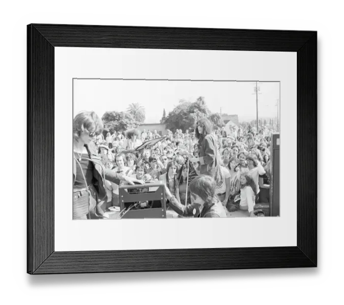Framed Print : Performing At Licorice Pizza Framed Print : Performing At Licorice Pizza