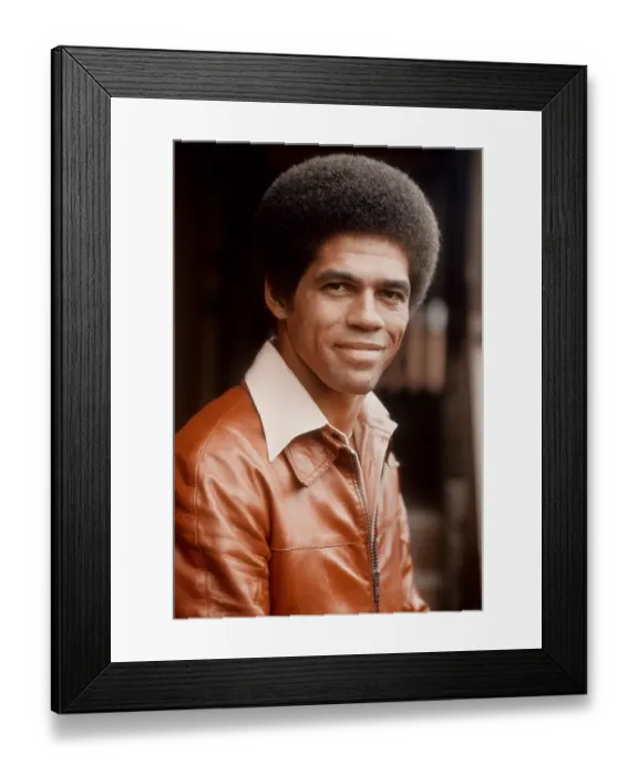 Framed Print : Jim Kelly Portrait Session Framed Print : Jim Kelly Portrait Session