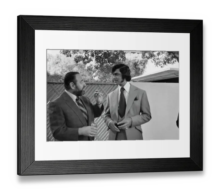 Framed Print : British Consul-General Gathering, Hancock Park, LA Framed Print : British Consul-General Gathering, Hancock Park, LA