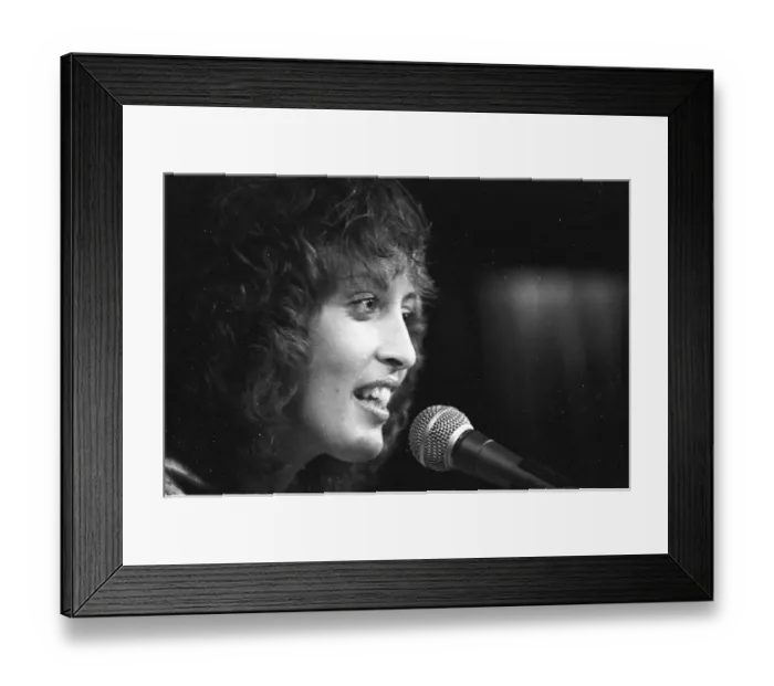 Framed Print : Photo of Ronee Blakely Framed Print : Photo of Ronee Blakely