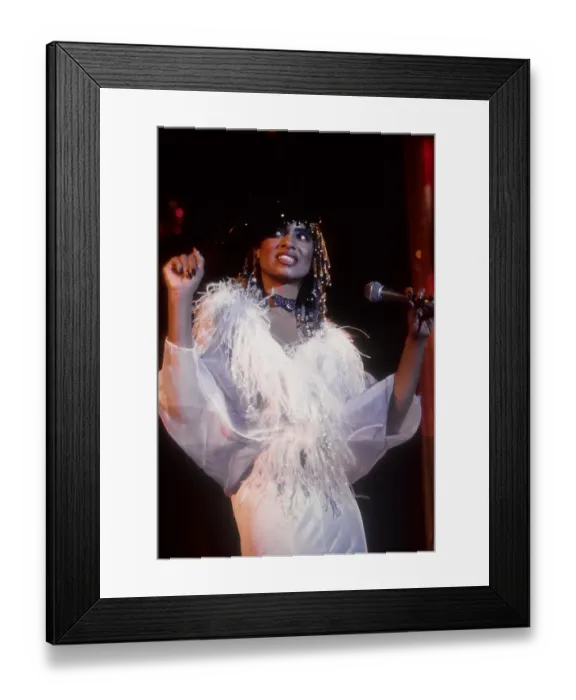 Framed Print : Peaches And Herb Performing