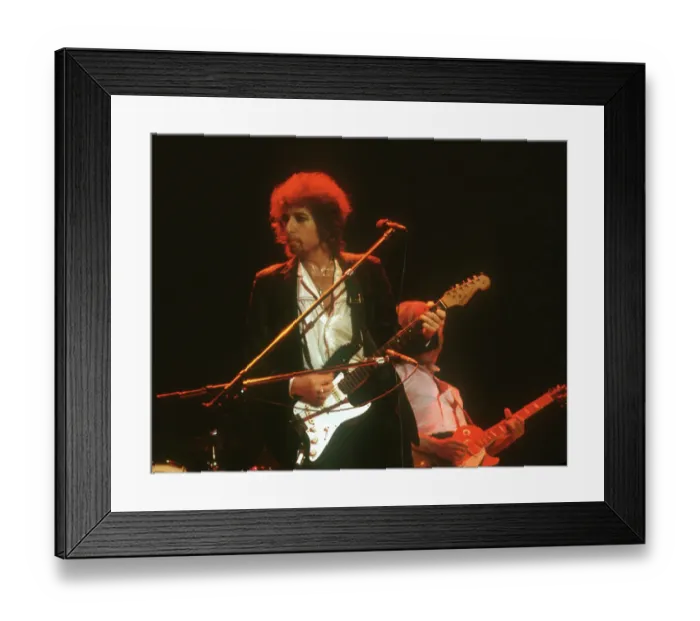 Framed Print : Bob Dylan Performs In Savannah Framed Print : Bob Dylan Performs In Savannah