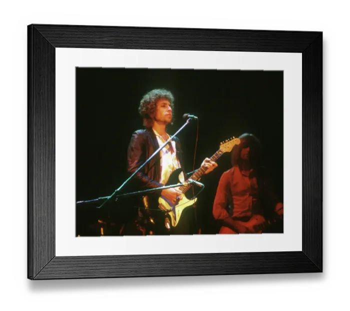 Framed Print : Bob Dylan Performs In Savannah Framed Print : Bob Dylan Performs In Savannah